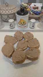 Паштет из куриной печени, очень няшный.webp