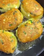 Ленивые пирожки с яйцом и зеленью.webp